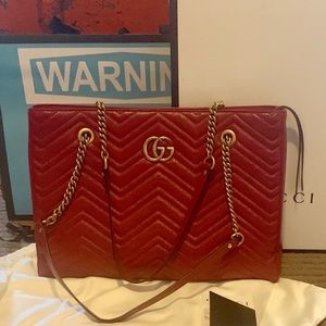 GG Marmont matelassé medium tote